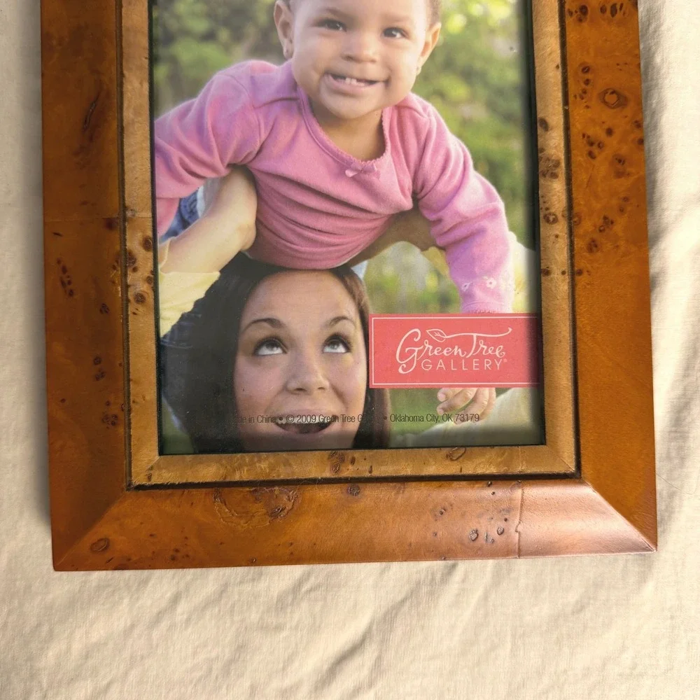 New Green Tree Gallery Burlwood 5x7 Picture Frame Glossy Amber Old Money Gift